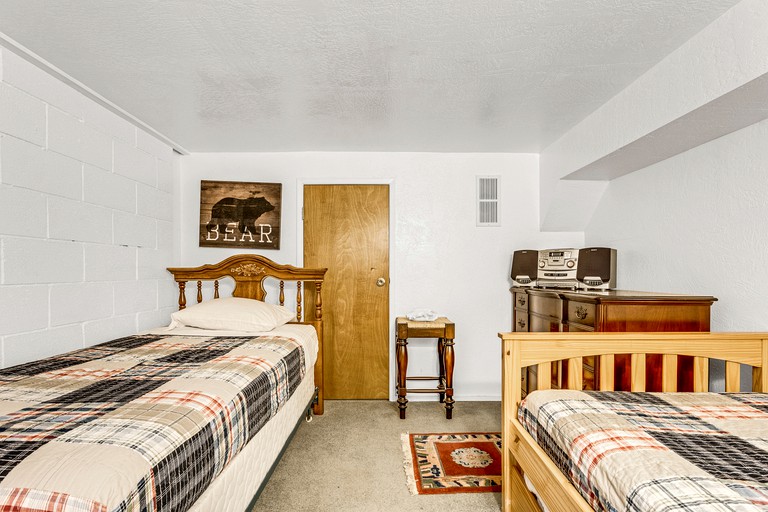 Cabins (United States of America, Bear Valley, California)