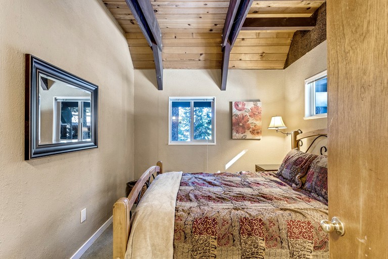 Cabins (United States of America, Bear Valley, California)