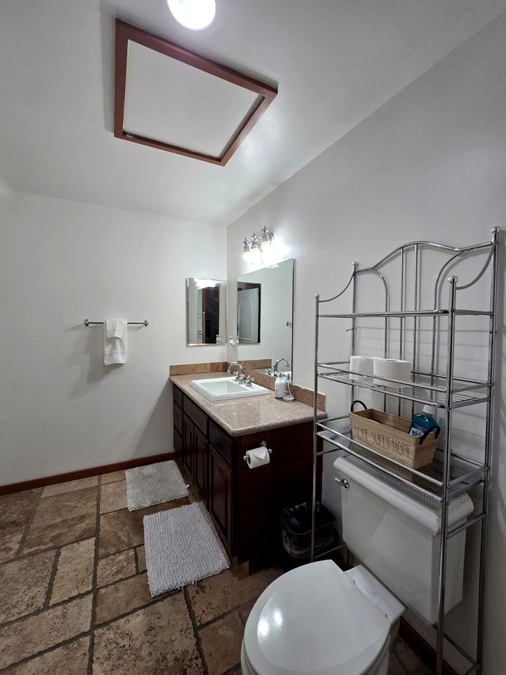 Outstanding Cottage Munguia Summit Camp