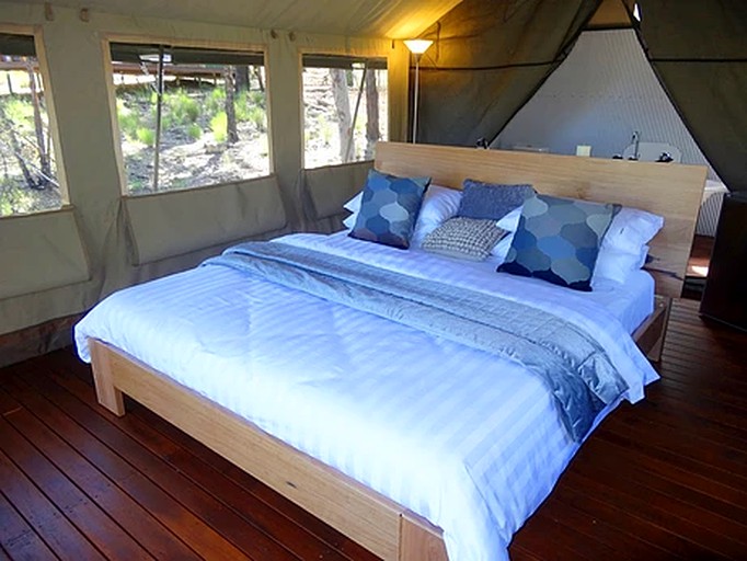 Safari Tents (Upper Lockyer, Queensland, Australia)