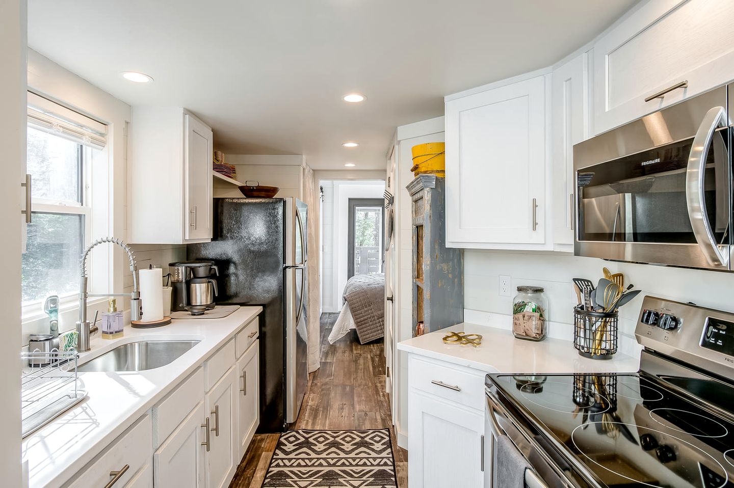 Charming Cabin with Stunning Sights in Monteagle, Tennessee