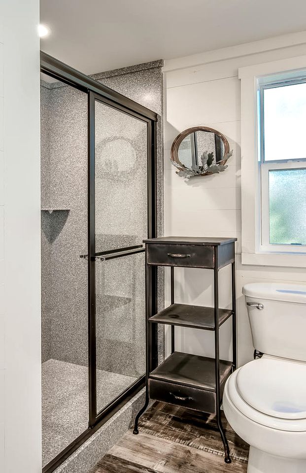 Charming Cabin with Stunning Sights in Monteagle, Tennessee