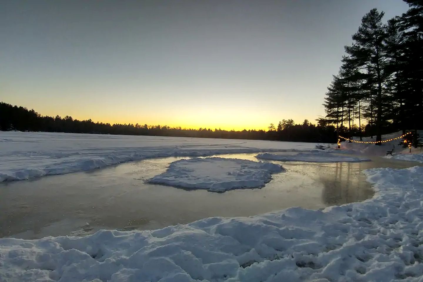 Amazing Lakefront Tent Rentals for a Secluded Glamping Getaway near Algonquin Park, Ontario