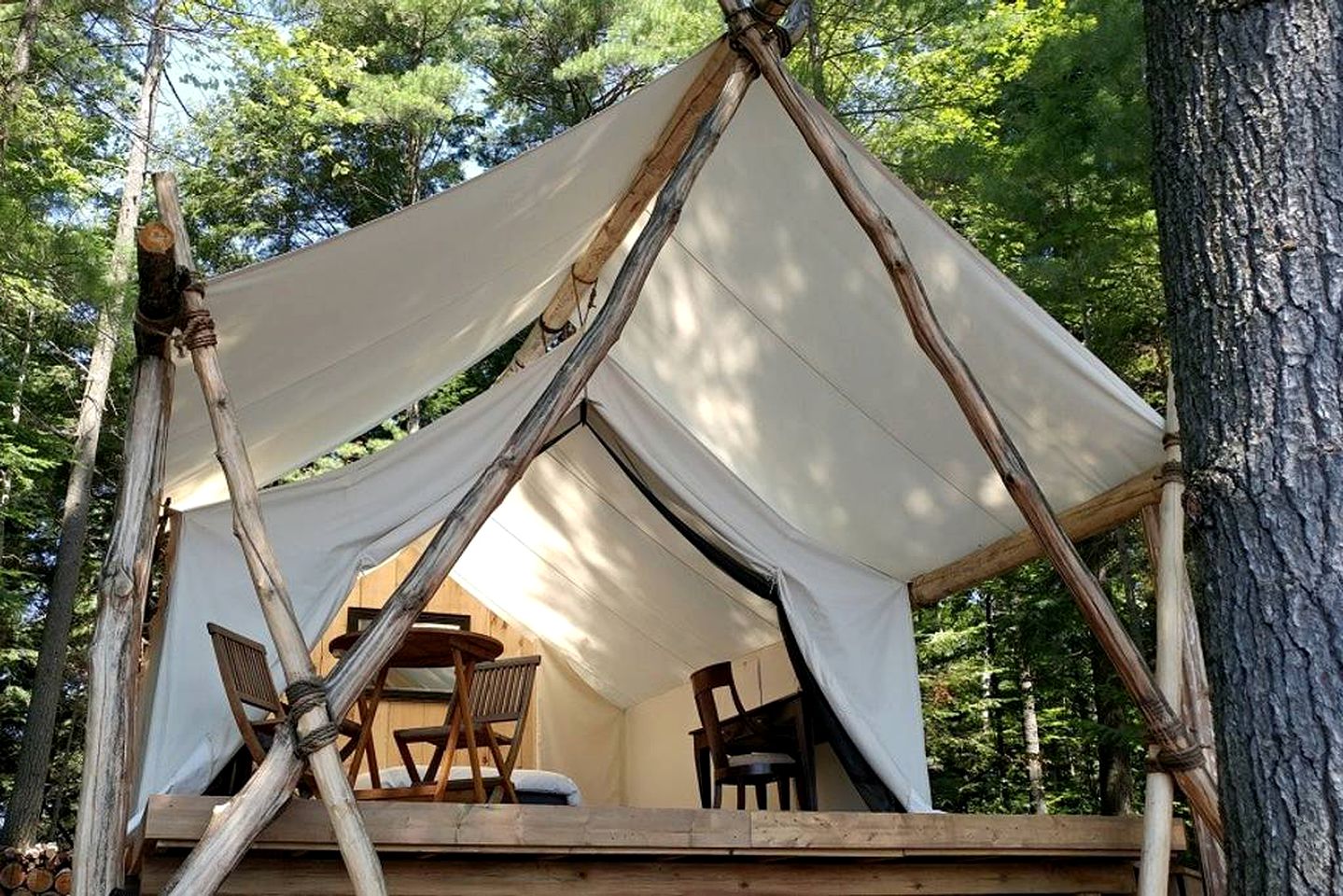 Amazing Lakefront Tent Rentals for a Secluded Glamping Getaway near Algonquin Park, Ontario