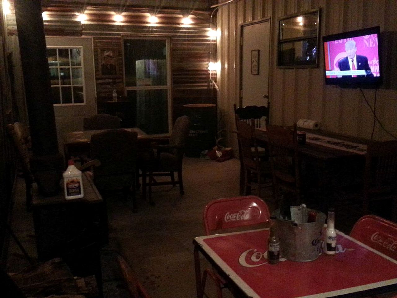 Recreation-Filled Ranch on Lake Fork for a Large Group Lakeside Retreat near Dallas, Texas