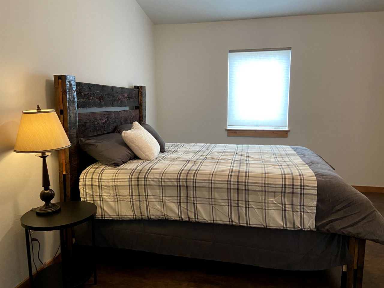 Modern Vacation Home with Madison Range Views near Madison River, Ennis Montana