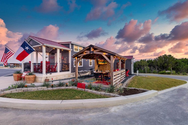 Stylish and Whimsical Tiny Home Retreat with Private Outdoor Oasis, Fire Pit, and Starry Hill Country Views Near Fredericksburg, TX