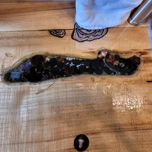 Cabins (Canada, qathet Regional District, British Columbia)