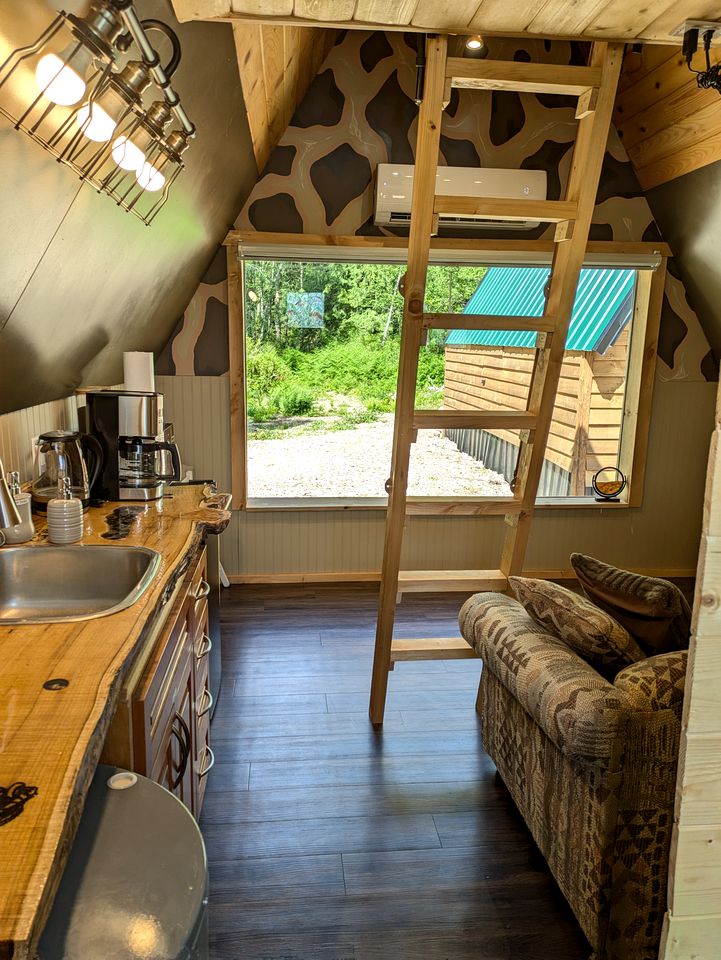 Cozy Forest Cabin with Farm Animals & Trails near Downtown in British Columbia