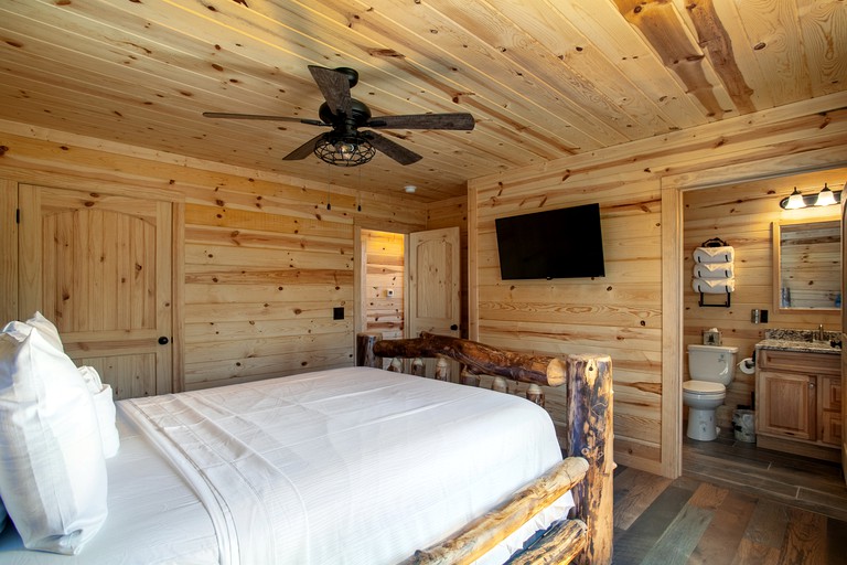 Cabins (United States of America, Gatlinburg, Tennessee)