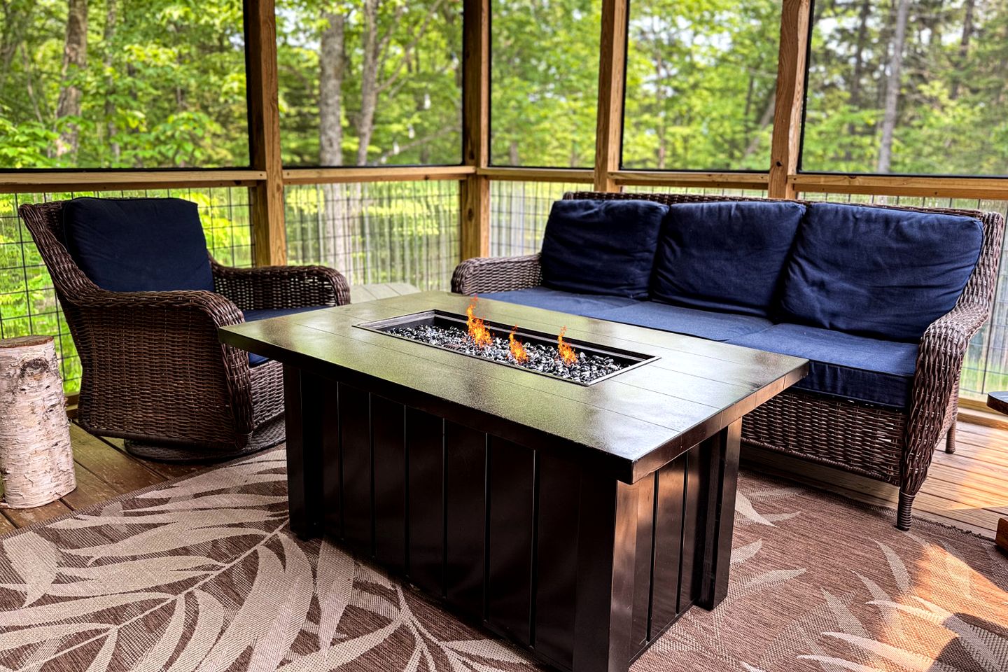 Spellbinding Secluded Cabin Oasis Near Moosehead Lake, Maine