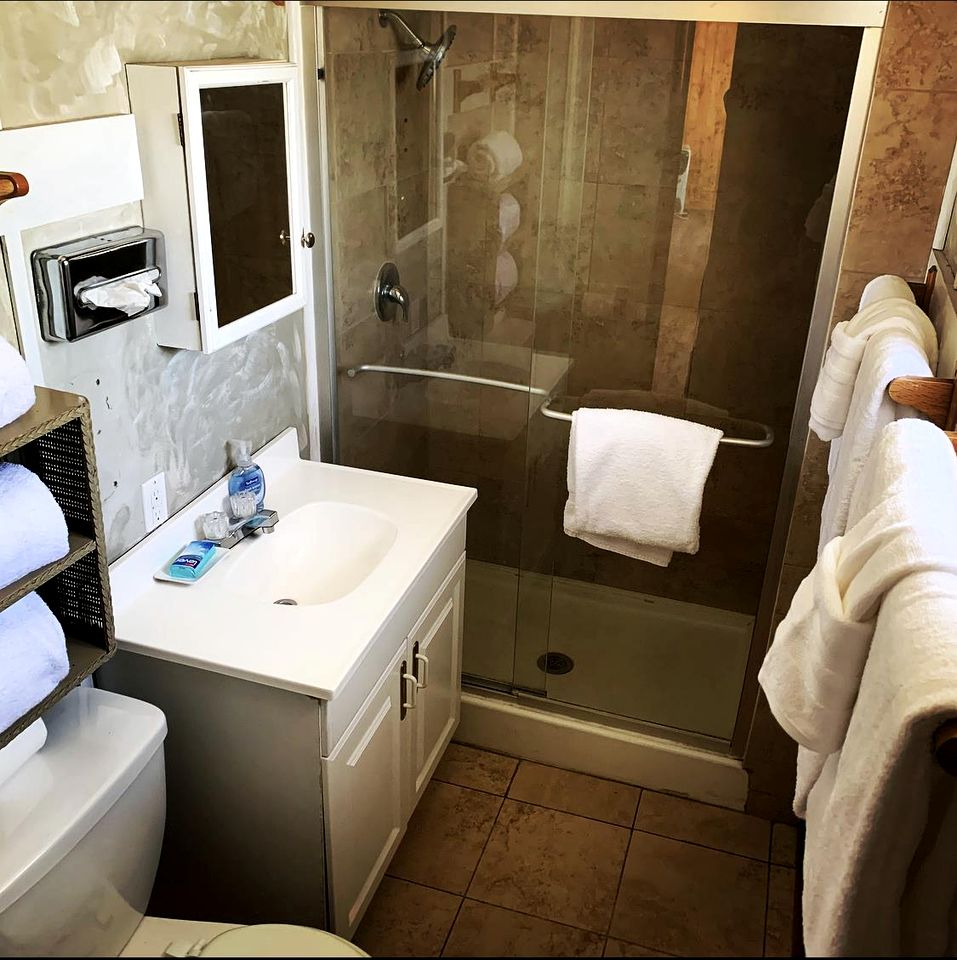 Pet Friendly Cabin with a Shared, Outdoor Pool near Big Bear Lake, California