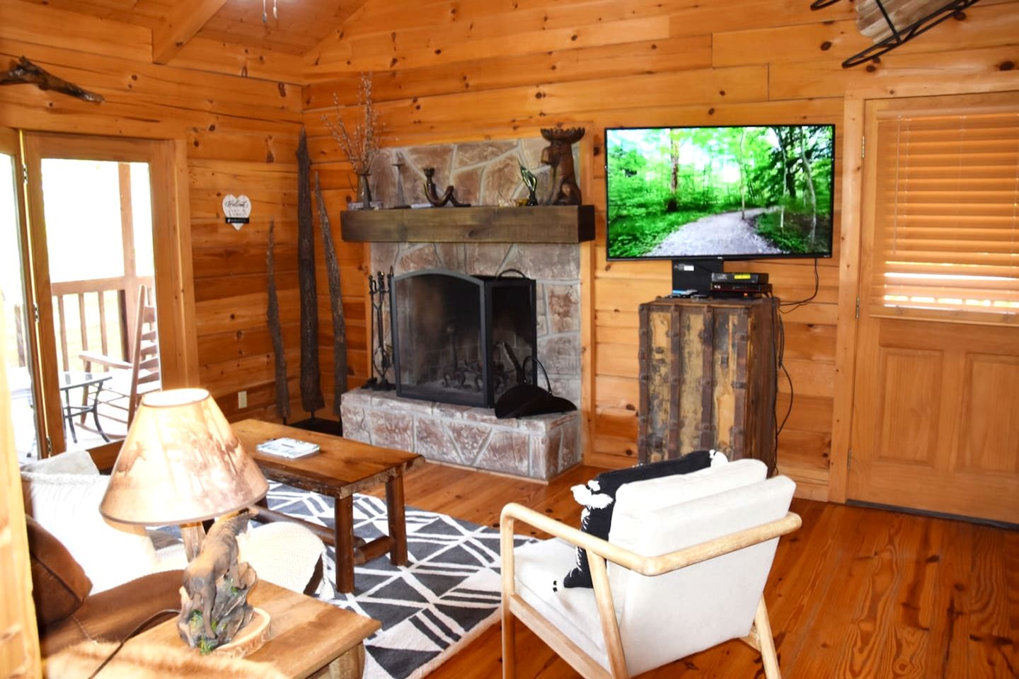 Pet-Friendly Cabin Near Great Smoky Mountains, Tennessee