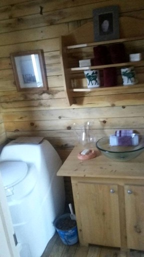 Cabins (Sudbury, Ontario, Canada)