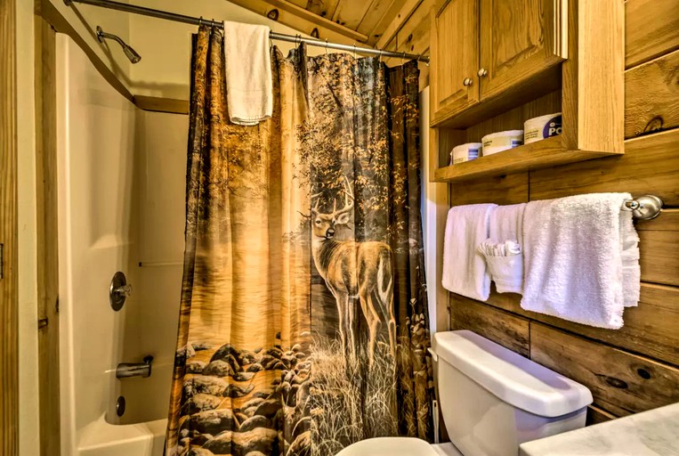 Log Cabins (Bryson City, North Carolina, United States)