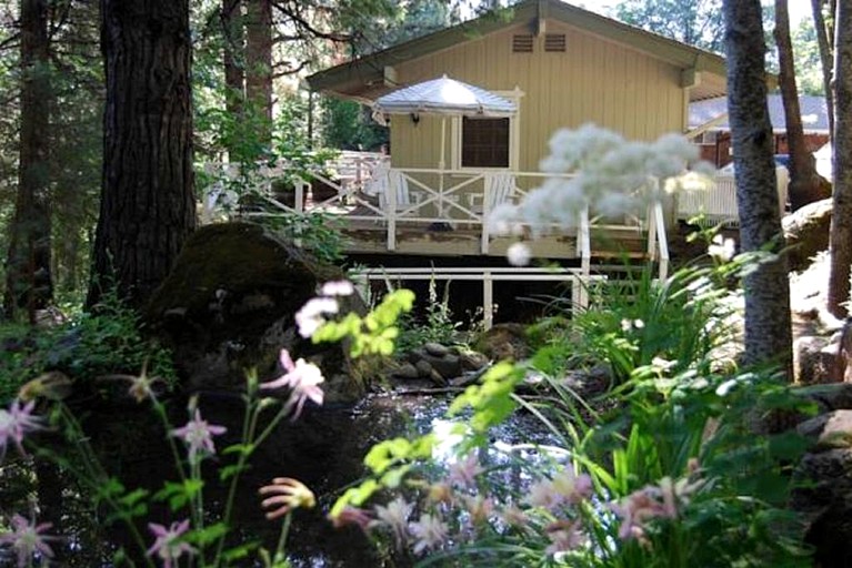 Nature Lodges (Fish Camp, California, United States)