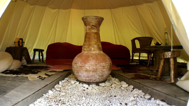 Tipis (Brionne, Centre-Val de Loire, France)