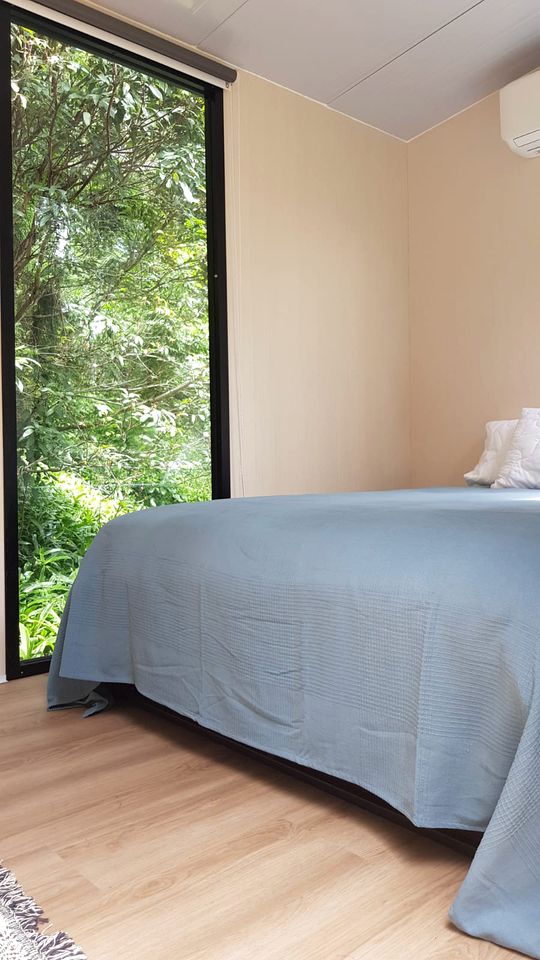 Lovely Tiny House Surrounded by Wildlife in Queensland