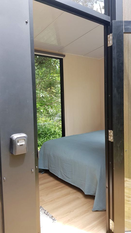 Lovely Tiny House Surrounded by Wildlife in Queensland