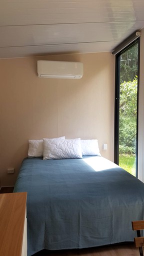 Tiny Houses (Australia, Bahrs Scrub, Queensland)