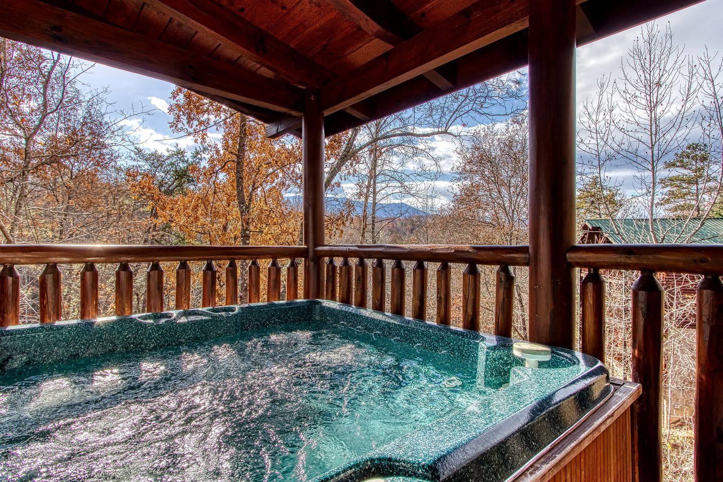 Stunning Glamping Rental in Gatlinburg, Tennessee, for Relaxing Weekends in Nature