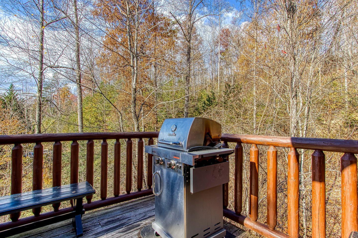 Stunning Glamping Rental in Gatlinburg, Tennessee, for Relaxing Weekends in Nature