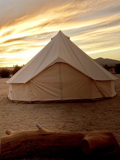 Yurts (United States of America, Joshua Tree, California)