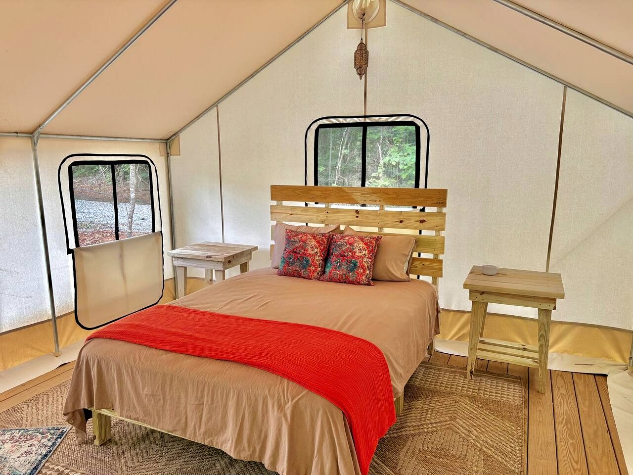 Cozy Glamping Tent with Farm Experience Near Kerr Lake, North Carolina