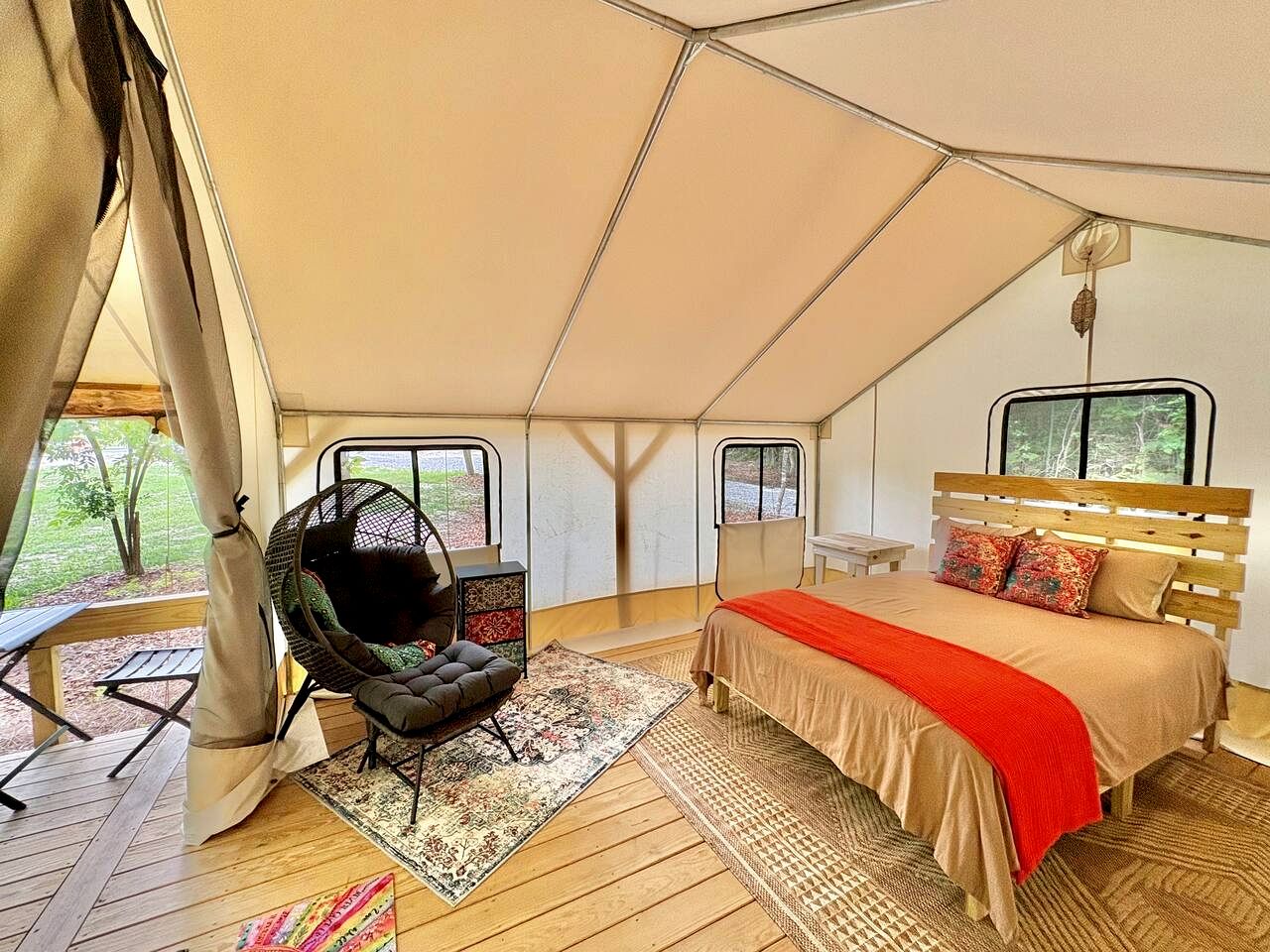 Cozy Glamping Tent with Farm Experience Near Kerr Lake, North Carolina