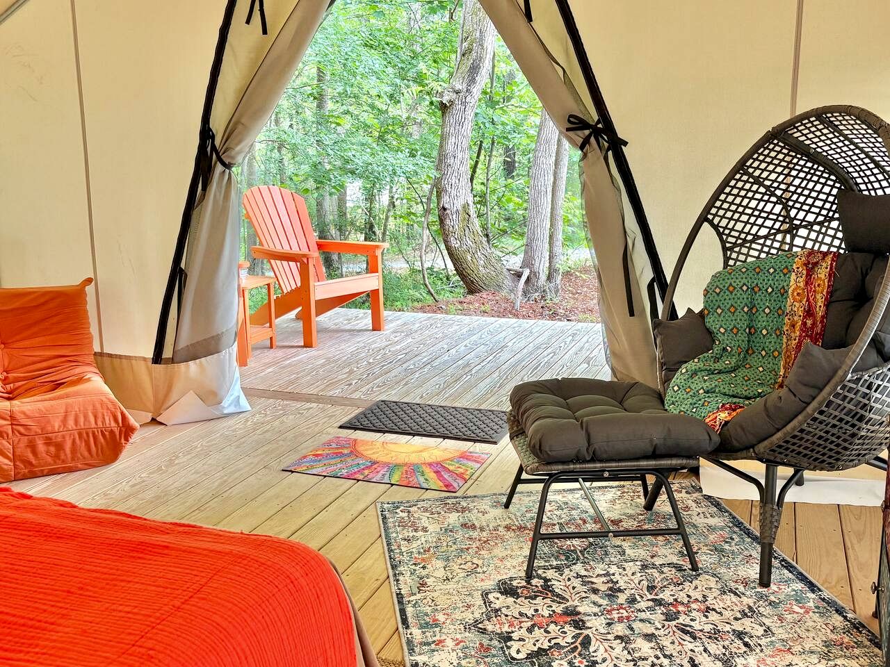 Cozy Glamping Tent with Farm Experience Near Kerr Lake, North Carolina