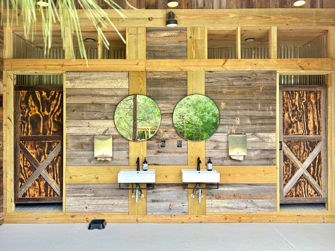 Vacation Rentals (United States of America, --, --)