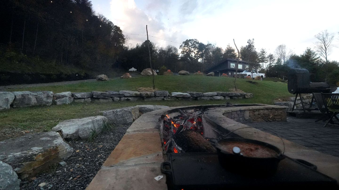 Nature Meets Luxury Glamping with Secluded Deck, Hot Tub, and Fire Pit in Waynesville, North Carolina