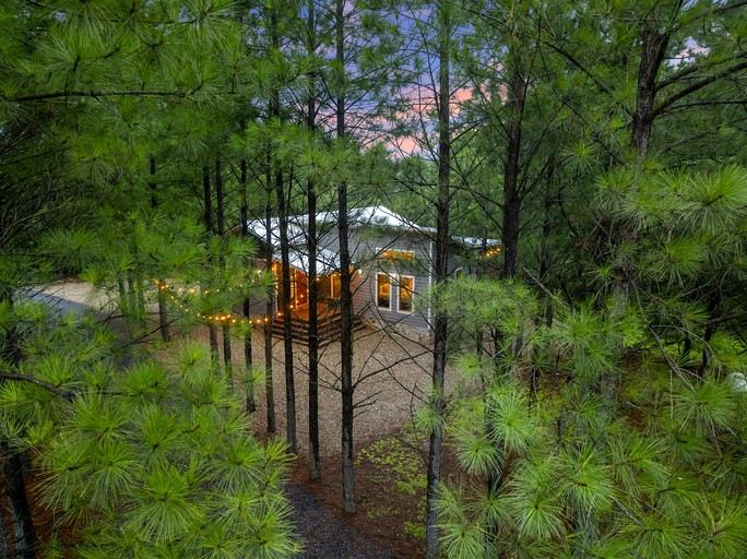 Cabins (United States of America, Broken Bow, Oklahoma)
