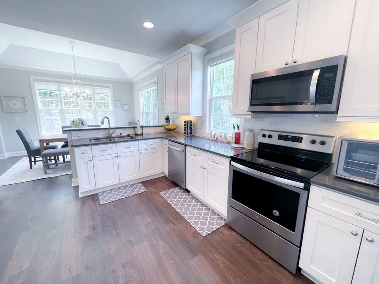 Awesome Cottage Nestled Amidst Trees and Barbecue Provided in Charlotte, North Carolina