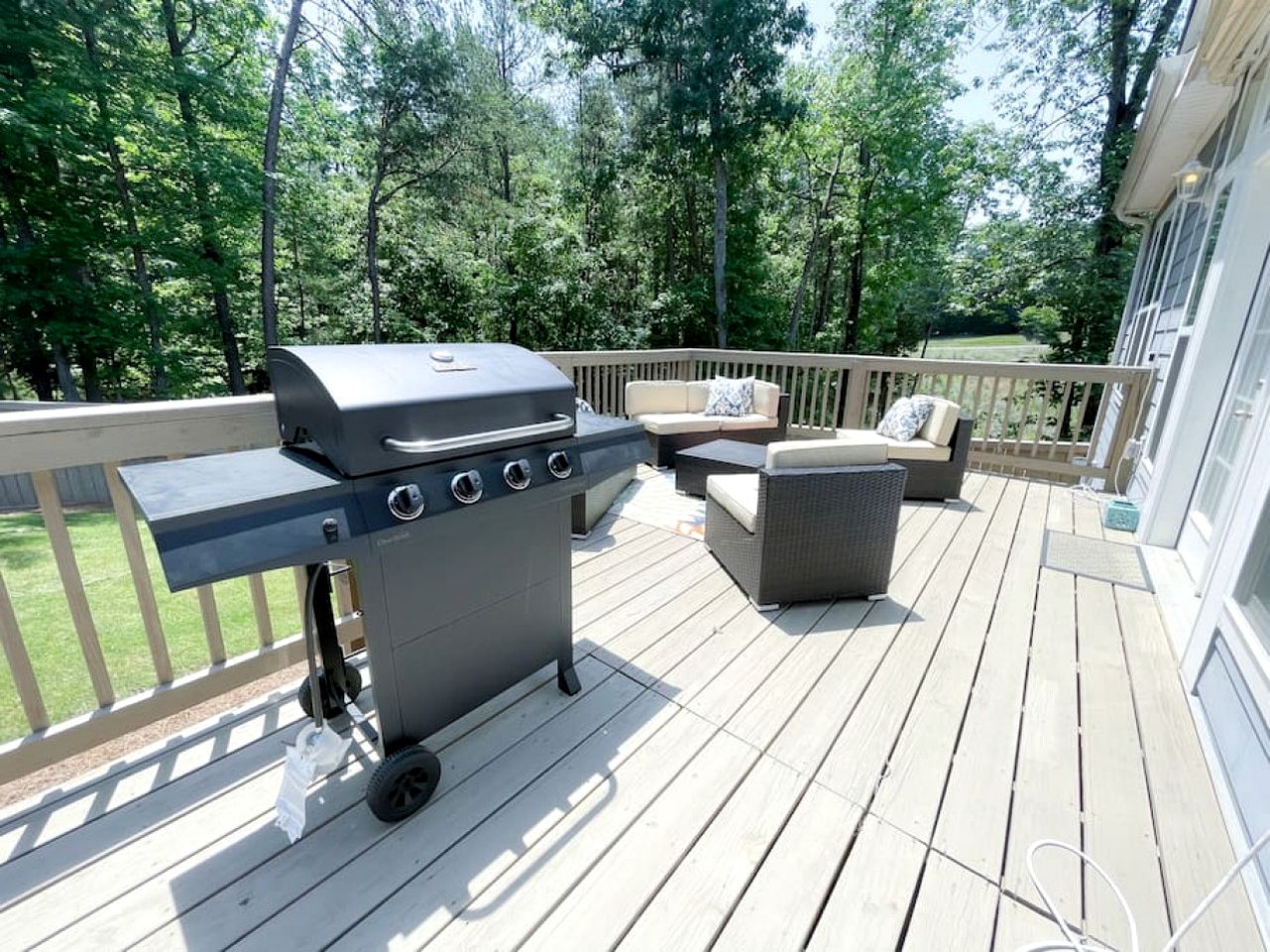 Awesome Cottage Nestled Amidst Trees and Barbecue Provided in Charlotte, North Carolina