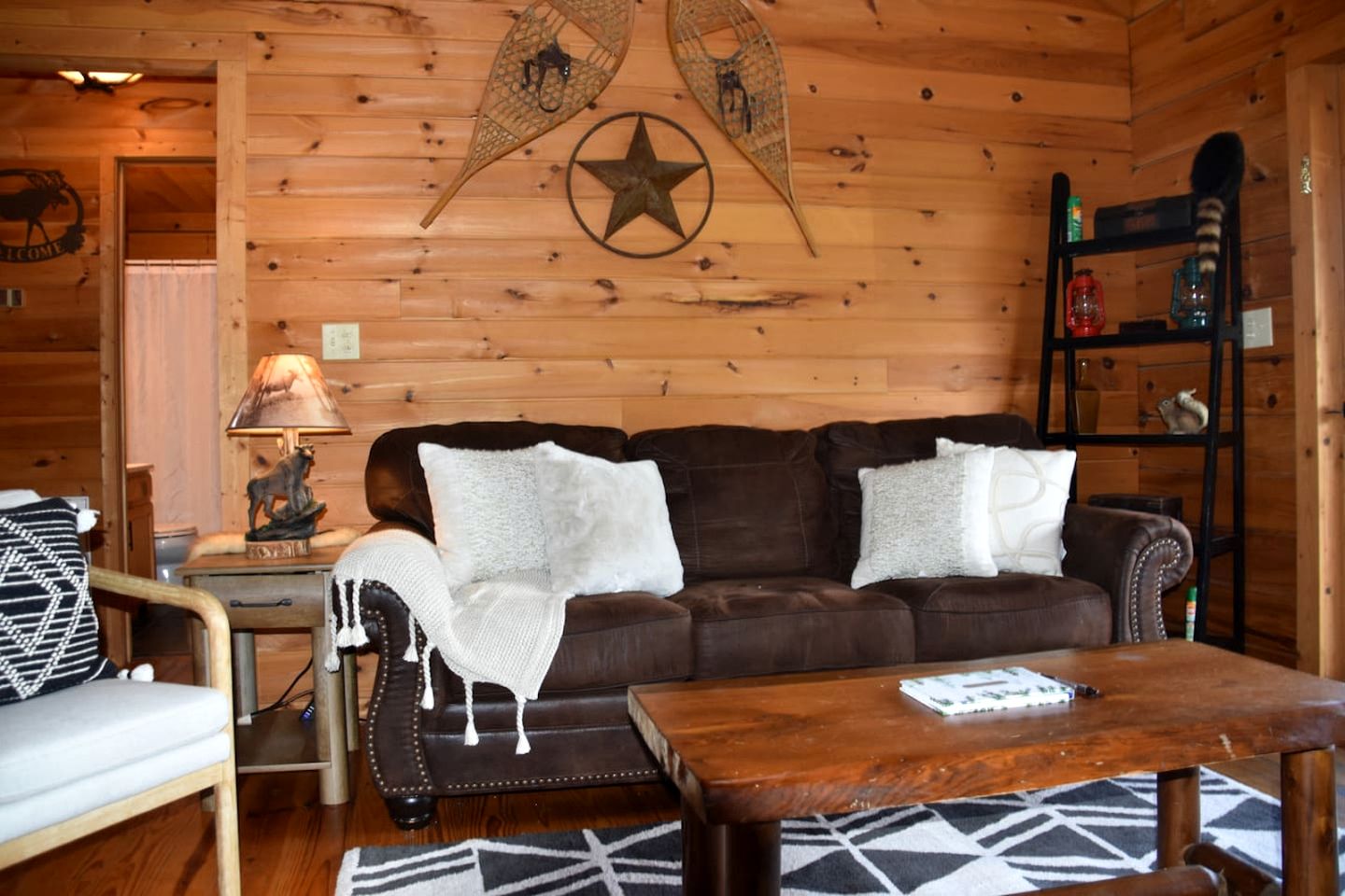 Pet-Friendly Cabin Near Great Smoky Mountains, Tennessee