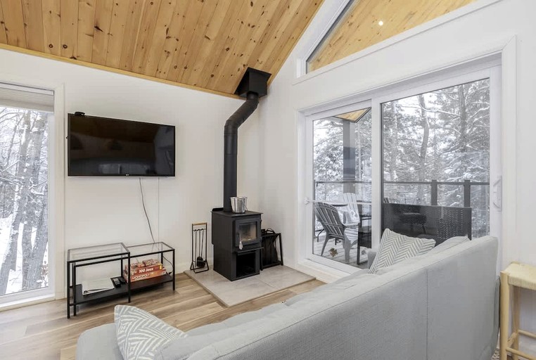 Vacation Rentals (Canada, Matawinie Regional County Municipality, Quebec)