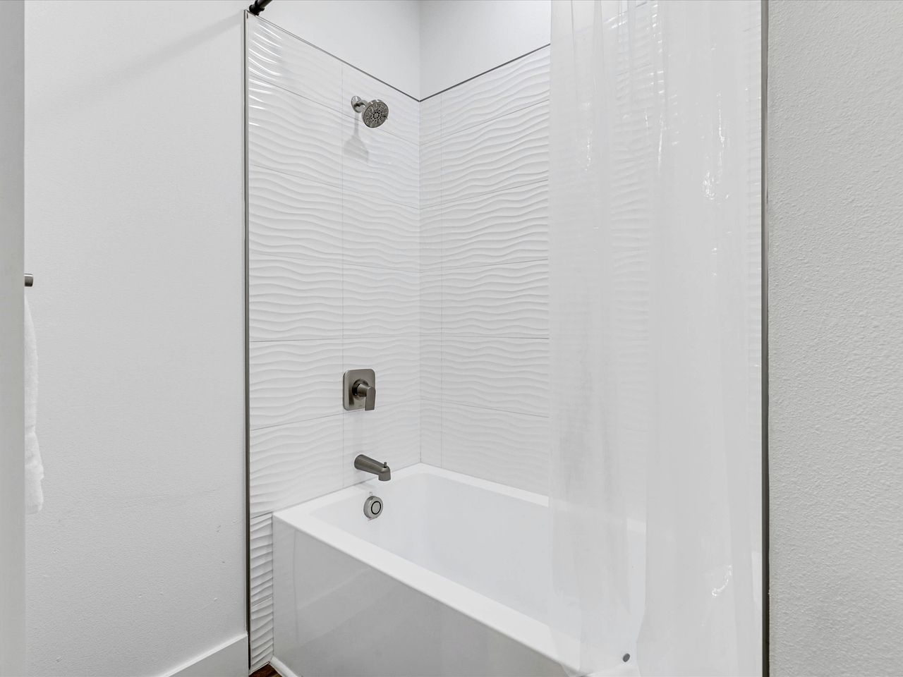 Pet-Friendly Vacation Home with Jacuzzi and Patio near Rockport Beach, Rockport Texas