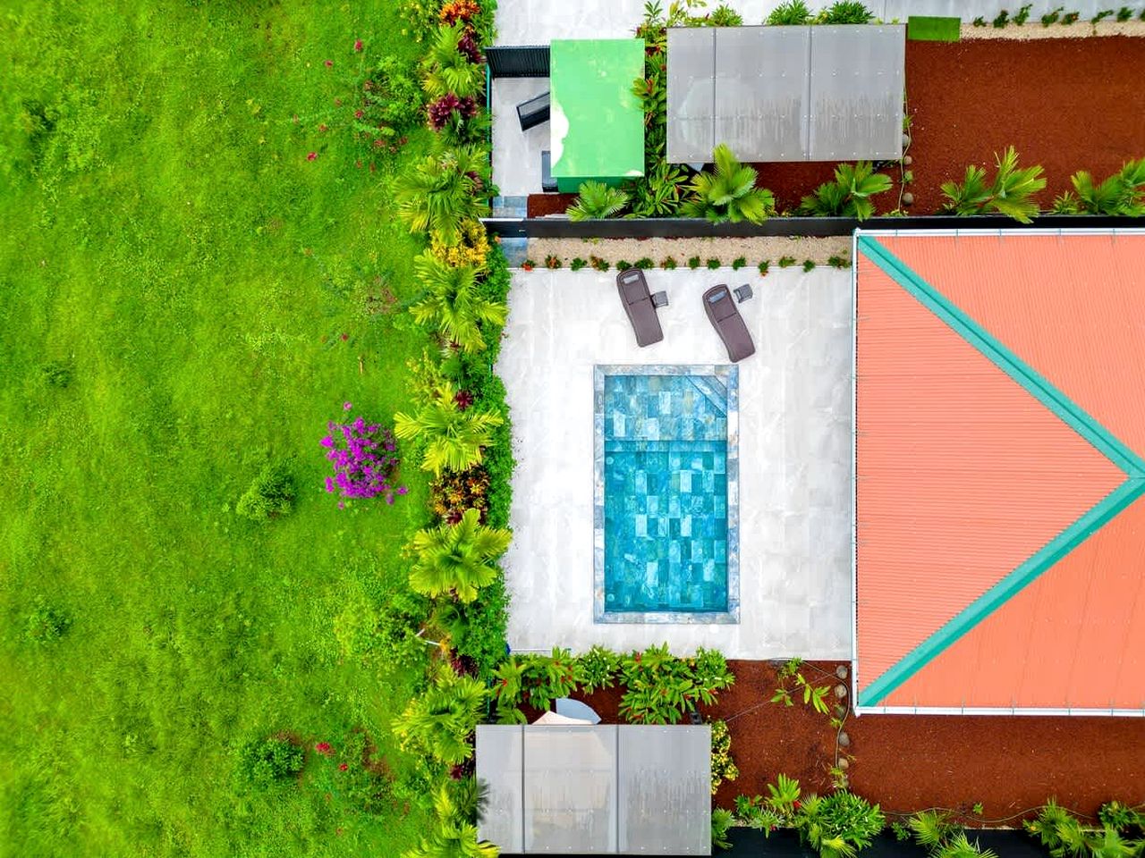 Tranquil Costa Rican Villa with Private Pool and Scenic Volcano Views near La Fortuna