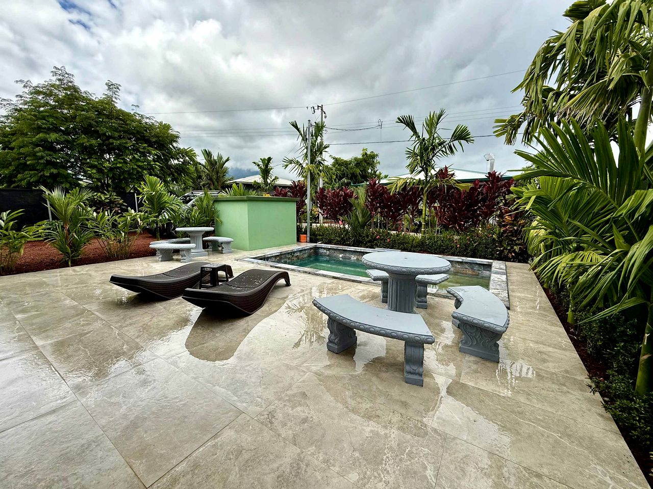 Luxurious A-Frame Chalet with Private Pool and Volcano Views near La Fortuna, Costa Rica