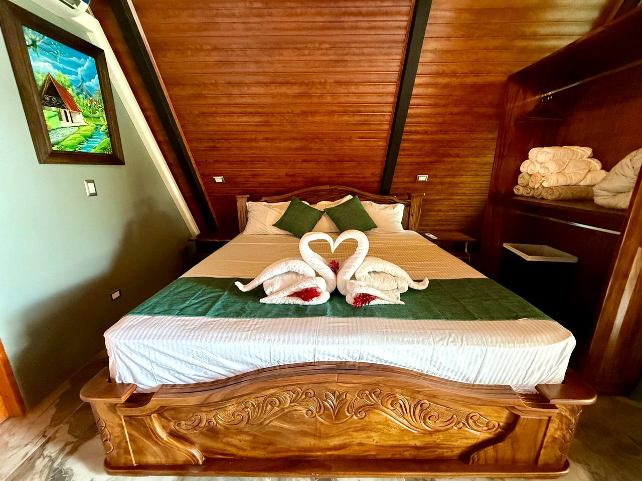 Luxurious A-Frame Chalet with Private Pool and Volcano Views near La Fortuna, Costa Rica