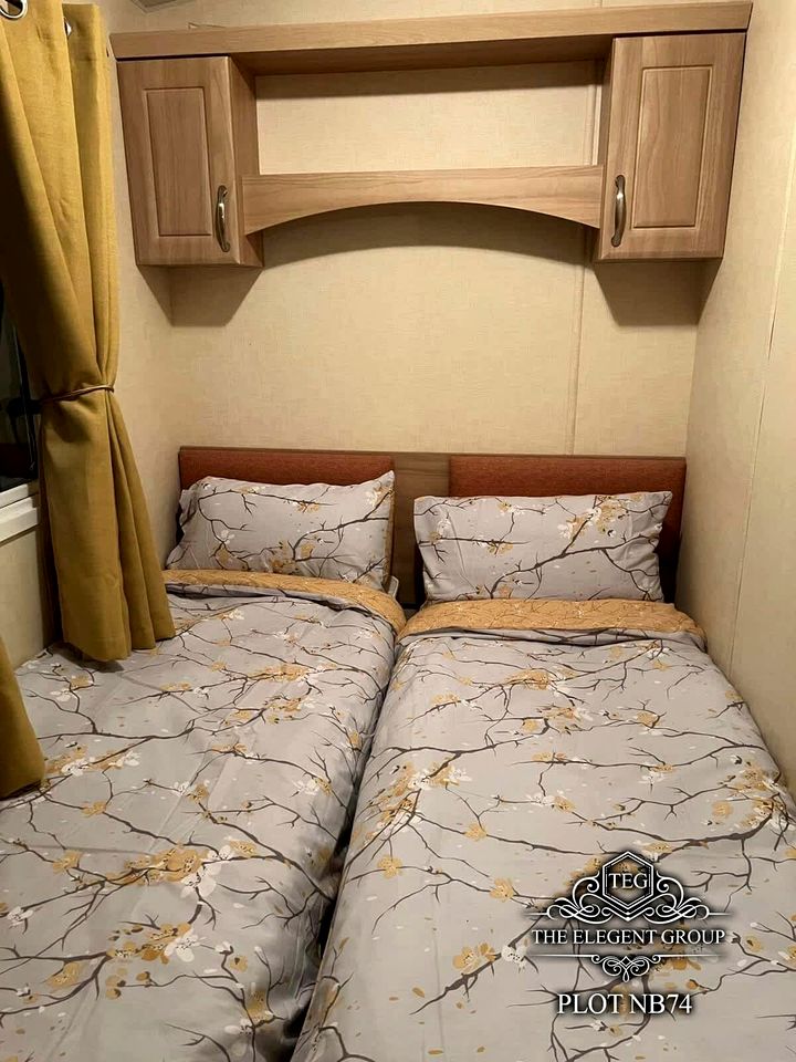 Relaxing Holiday Caravan with Sky Q, WiFi, Decking & Wheelchair Access in Lincolnshire, United Kingdom