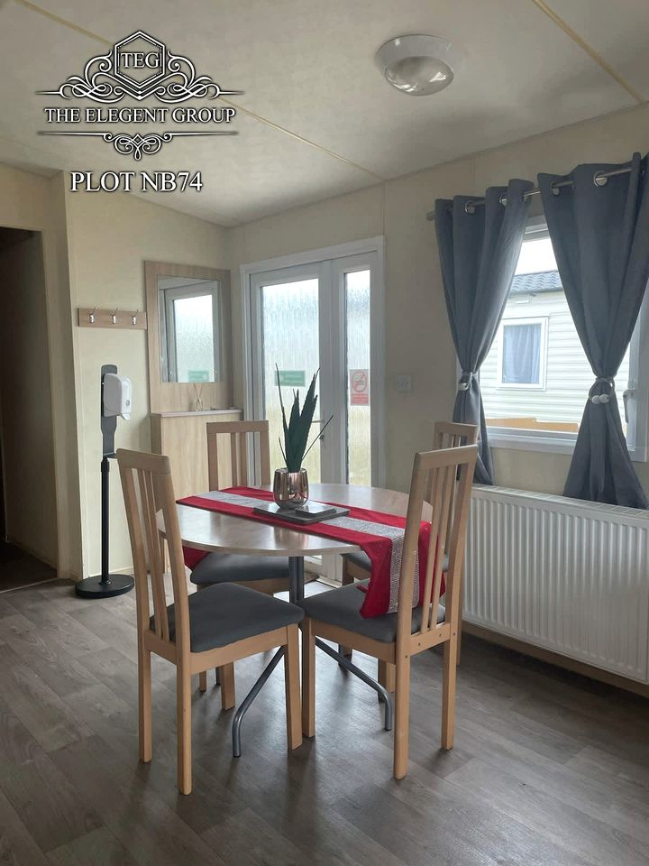 Relaxing Holiday Caravan with Sky Q, WiFi, Decking & Wheelchair Access in Lincolnshire, United Kingdom