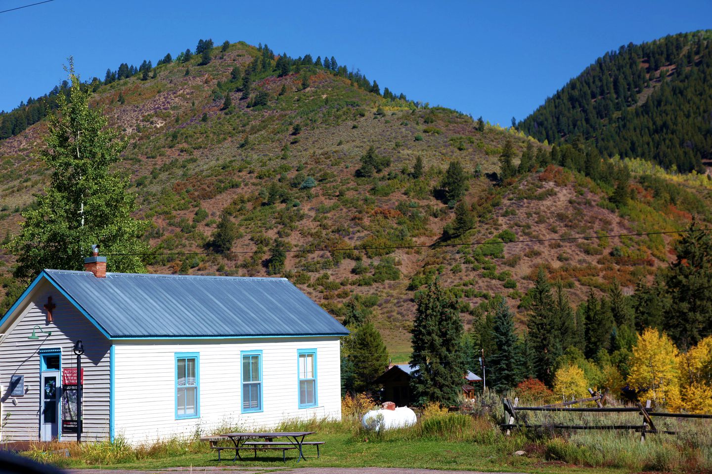 Pet-Friendly Cabin Getaway for Groups near Aspen, Colorado