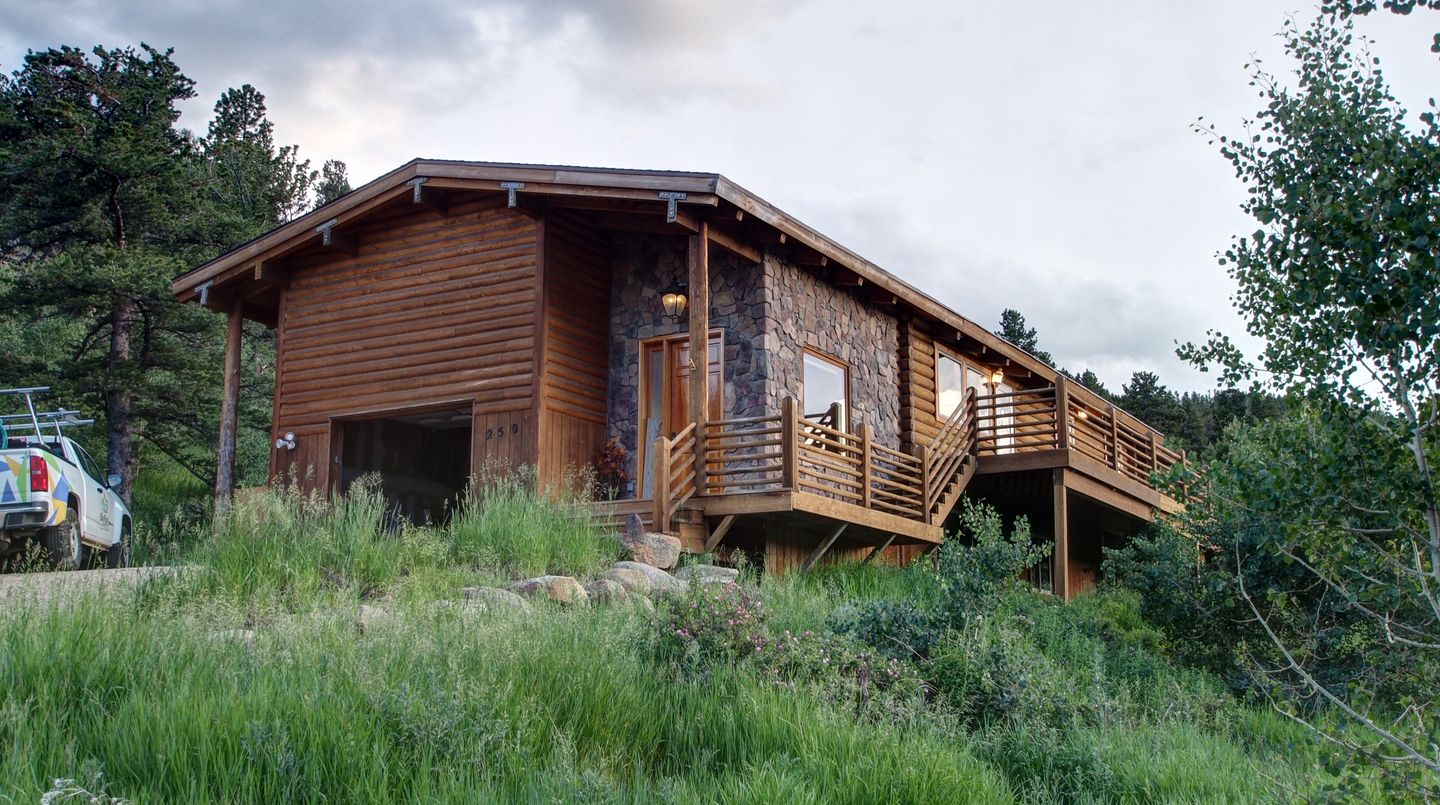 Cabins (United States of America, Nederland, Colorado)