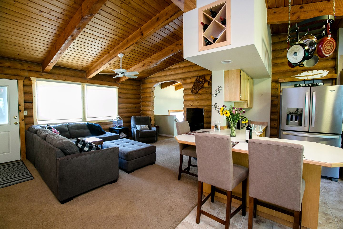 Idyllic Getaway Cabin for Families with Home Theater, Ping Pong, and Video Games in Nederland, Colorado