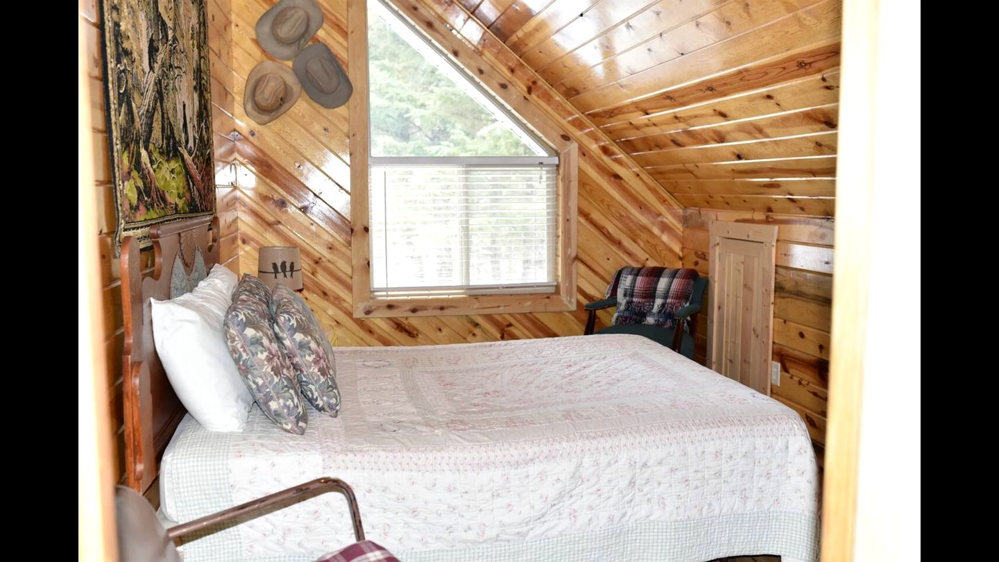 Peaceful Family-Friendly Cabin with Game Loft Near Old Faithful in Island Park, Idaho
