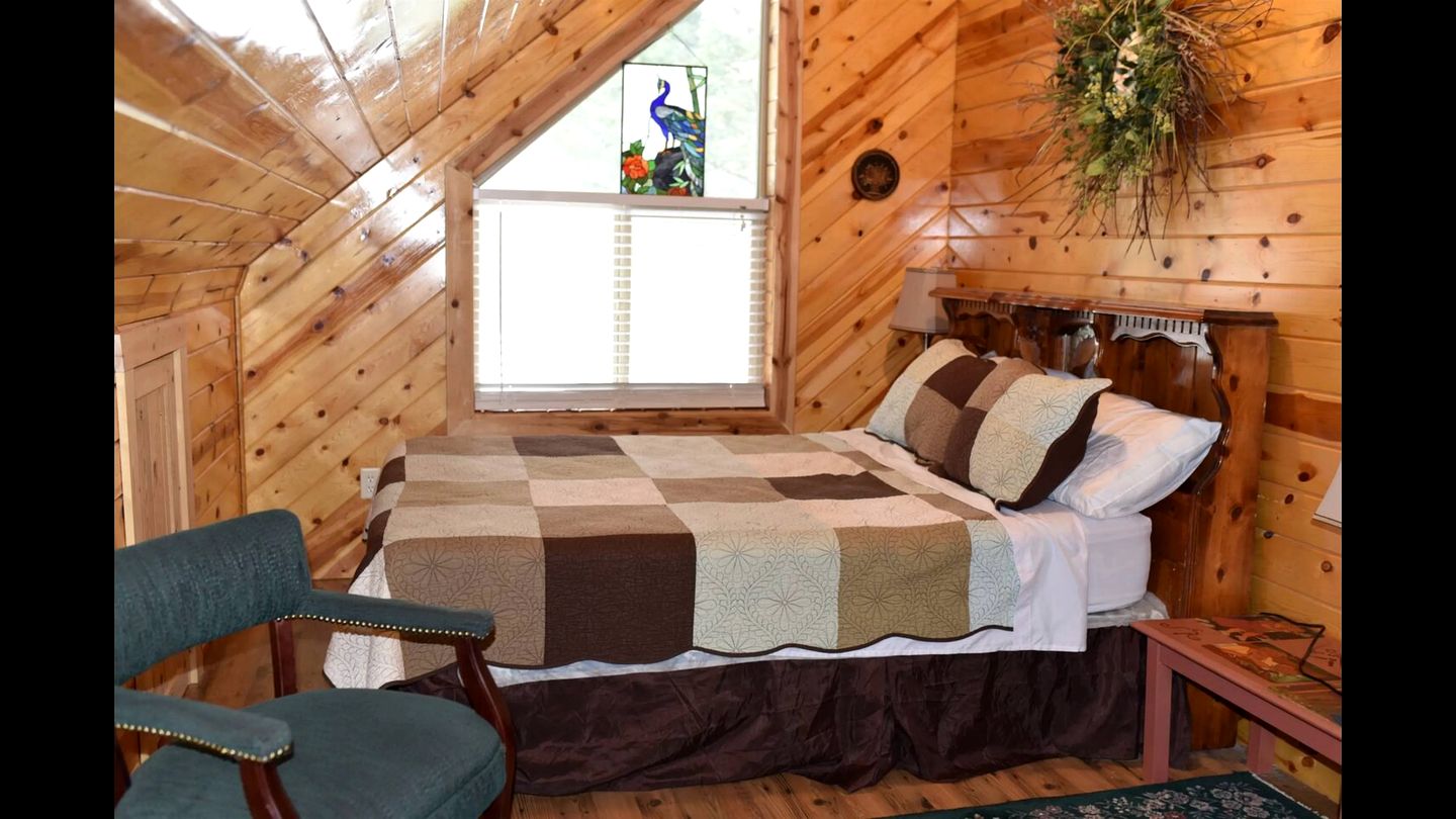 Peaceful Family-Friendly Cabin with Game Loft Near Old Faithful in Island Park, Idaho