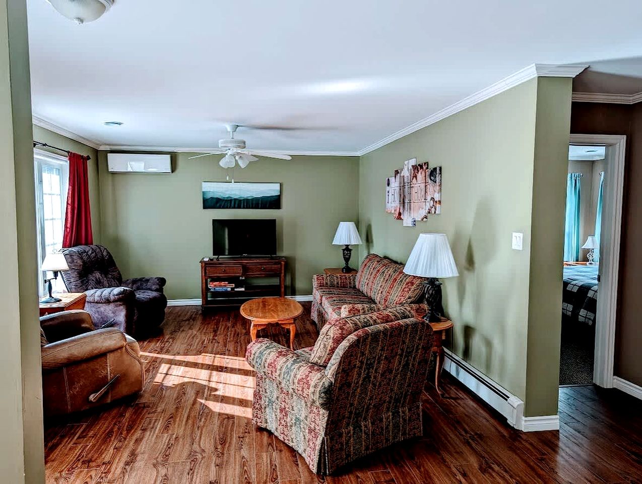 Spacious Ranch-Style Retreat with Private Deck, Nestled in Nature Near Acadia, Hancock Maine