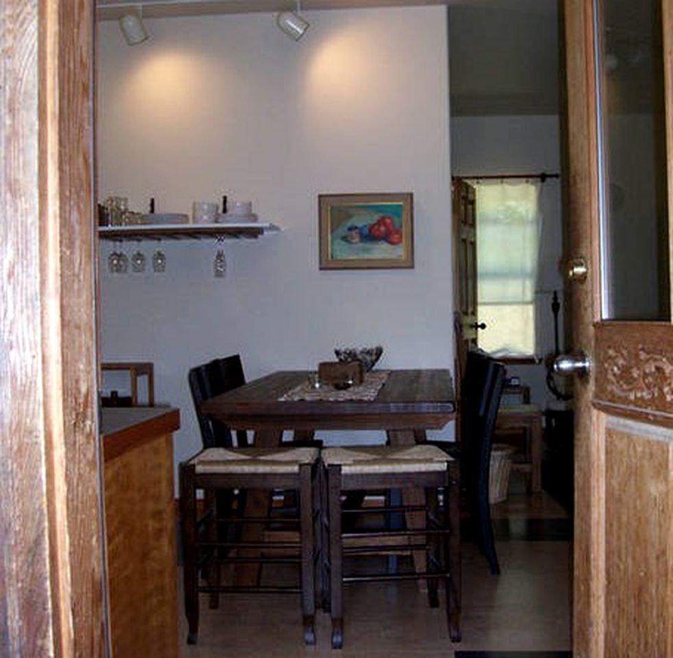Charming Suite Rental with Deluxe Kitchen on Family Farm on Lummi Island